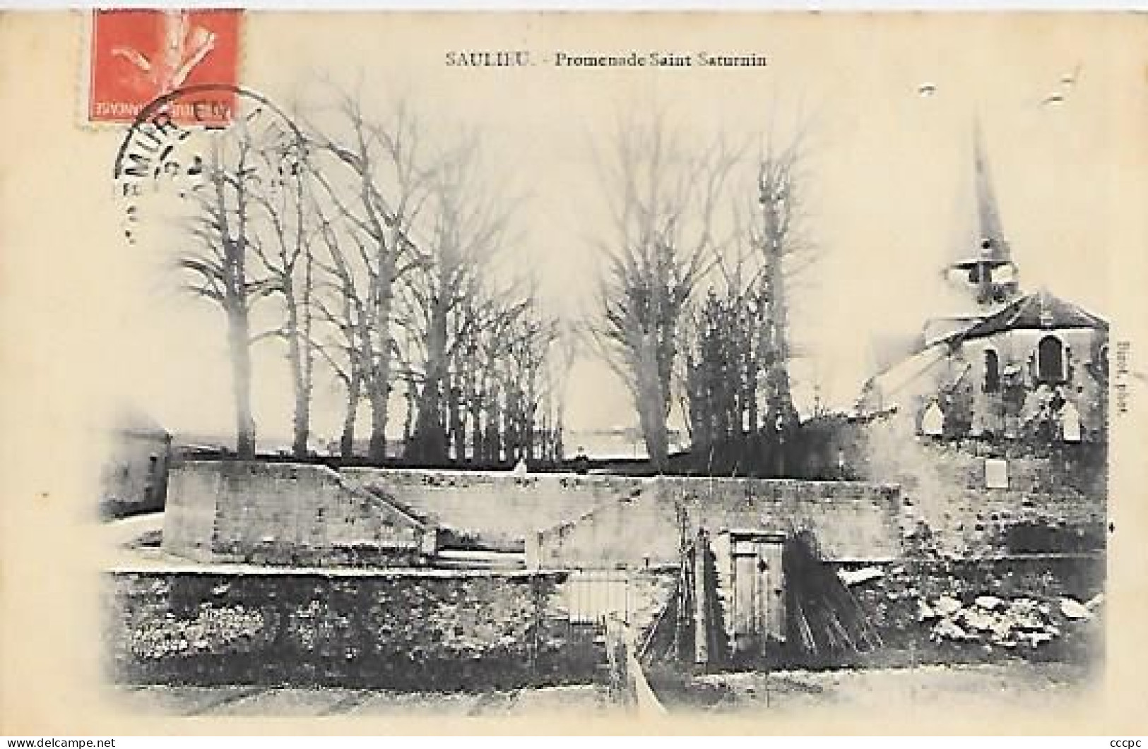 CPA Saulieu Promenade Saint-Saturnin