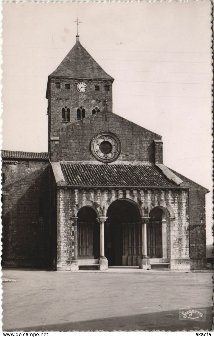CPA Sauveterre de Bearn L'Eglise FRANCE (1130293)