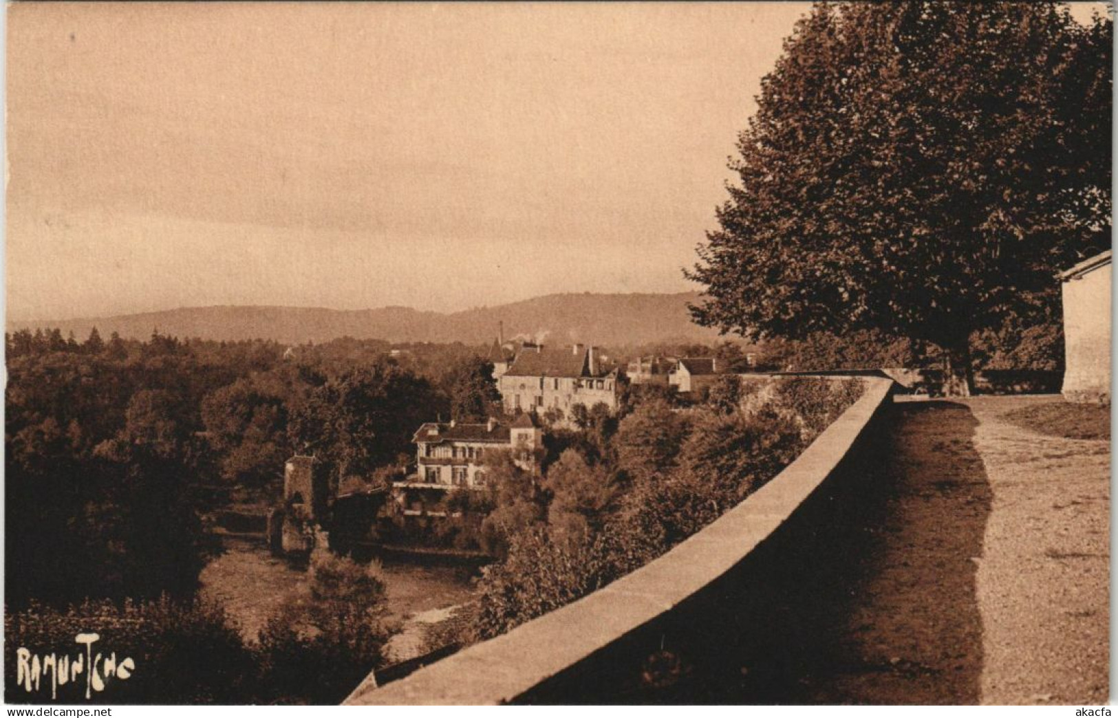CPA Sauveterre de Bearn Terrasse FRANCE (1130298)