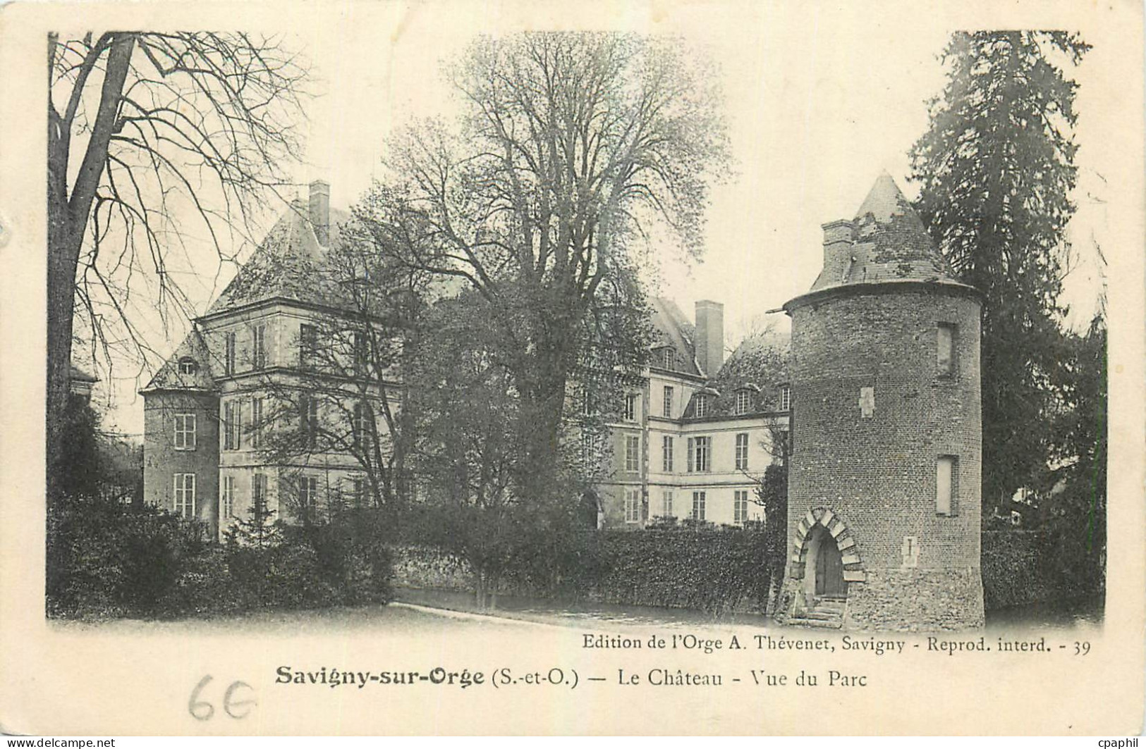 CPA Savigny sur Orge S et O Le Chateau Vue du Parc