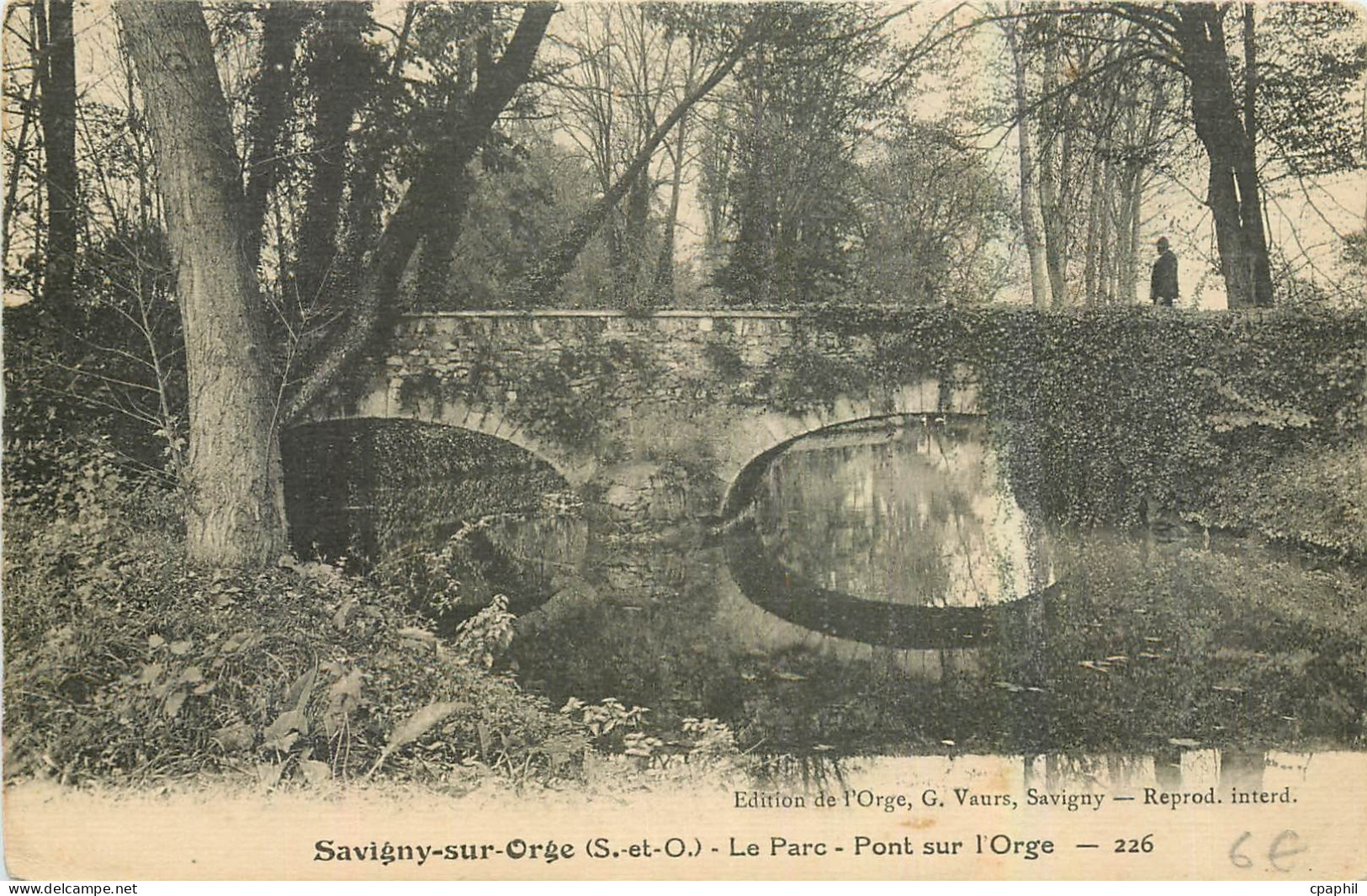 CPA Savigny sur Orge S et O Le Parc Pont sur L'Orge