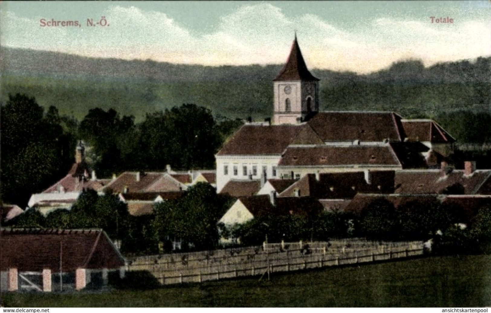 CPA Schrems in Niederösterreich, Teilansicht, Kirche