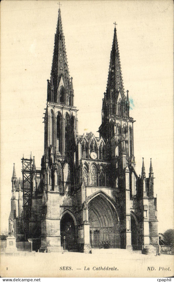 CPA Sees Le Cathedrale