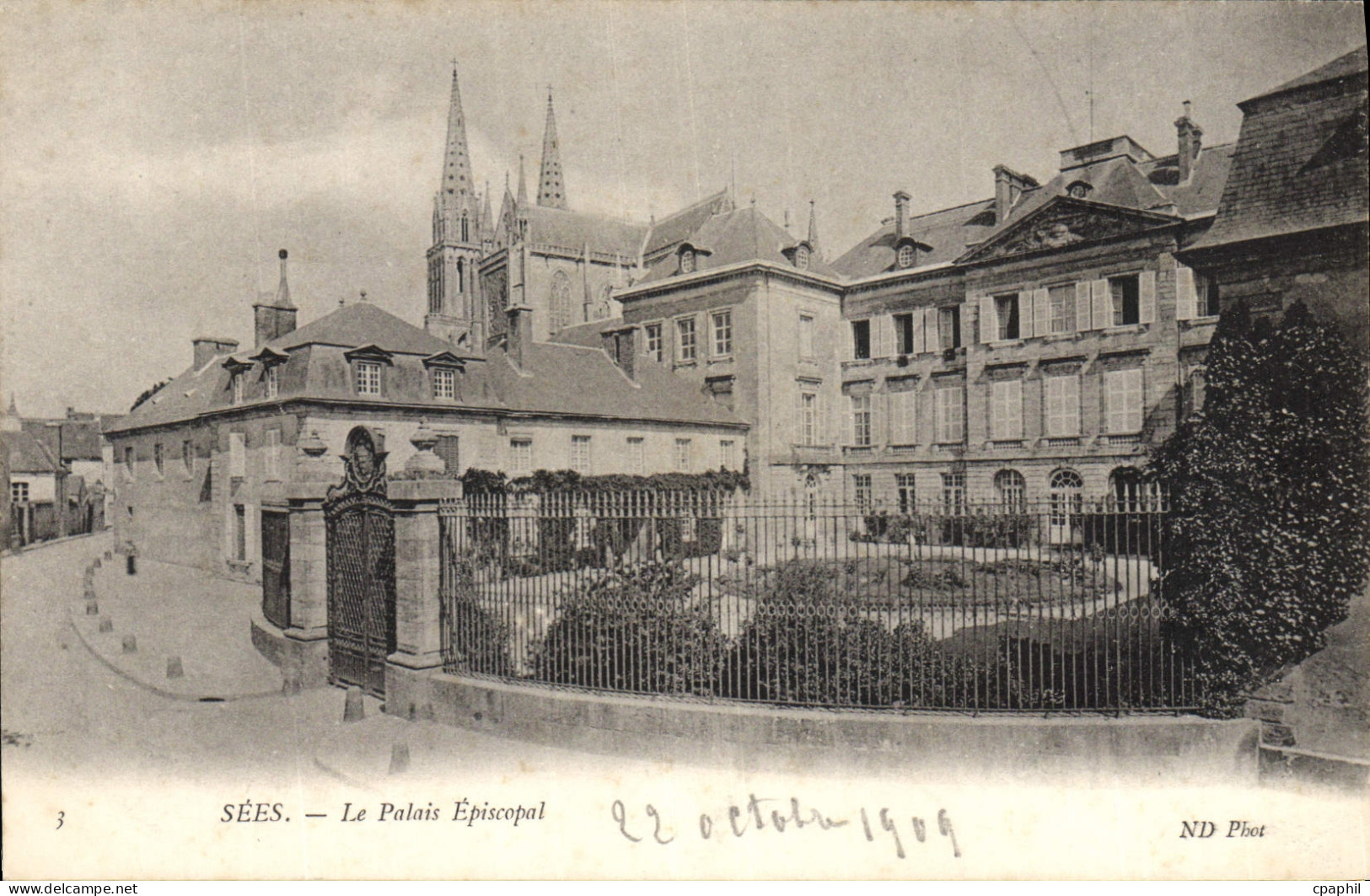 CPA Sees le palais Episcopal