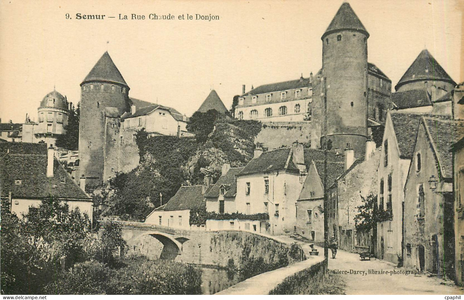 CPA SEMUR-LA Rue Chaude el le Donjon