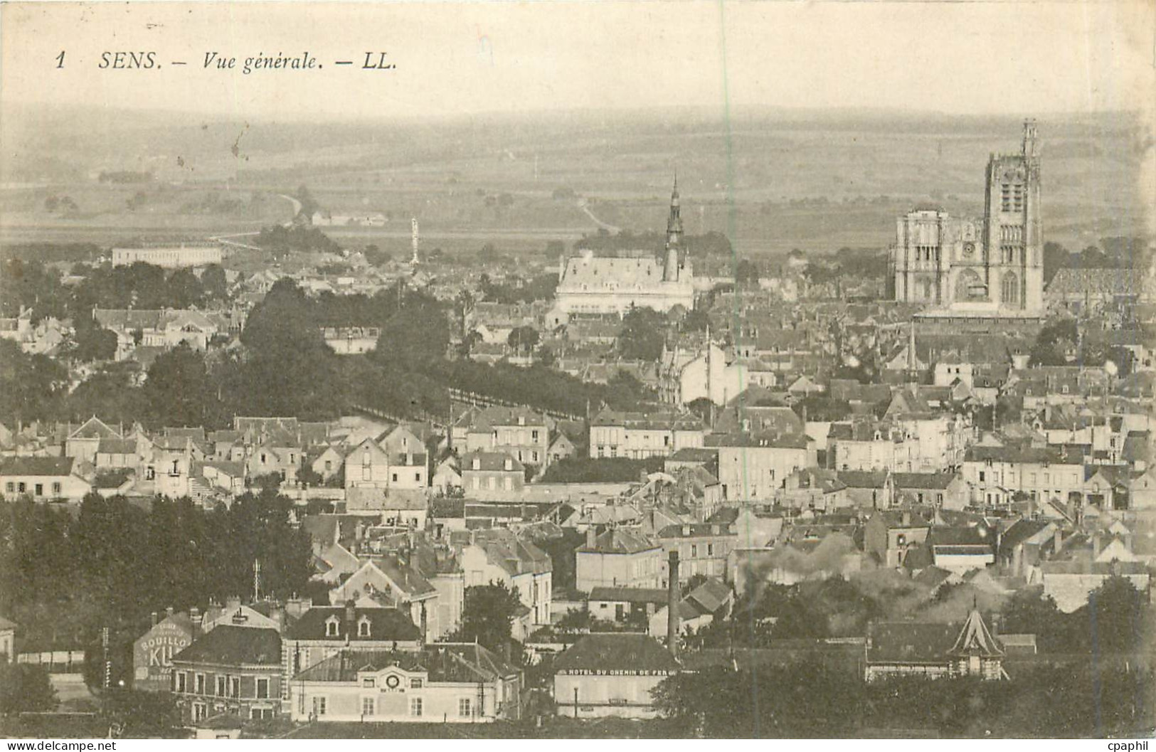 CPA Sens vue generale