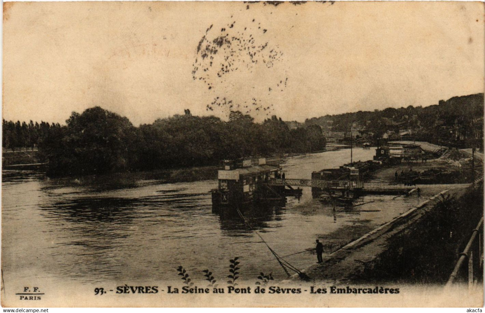CPA Sevres - La Seine au Pont de Sevres (274656)
