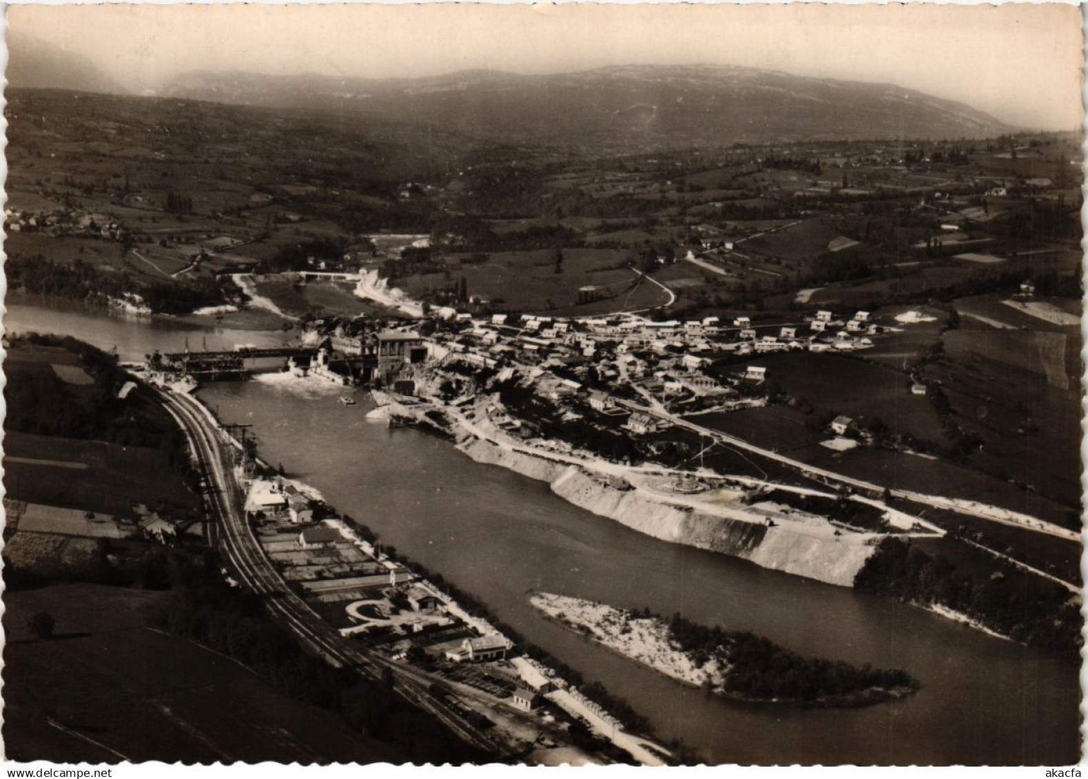 CPA SEYSSEL - Barrage de SEYSSEL - Sur le Rhone (691191)