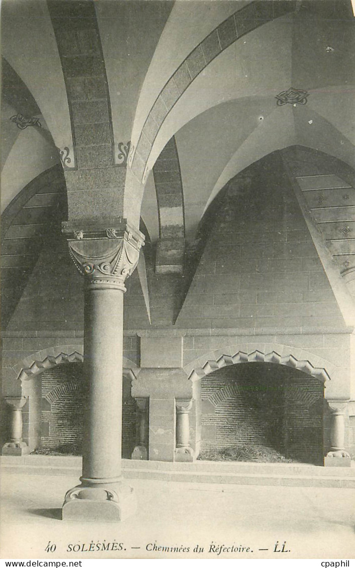 CPA Solesmes Cheminees du Refectoire LL
