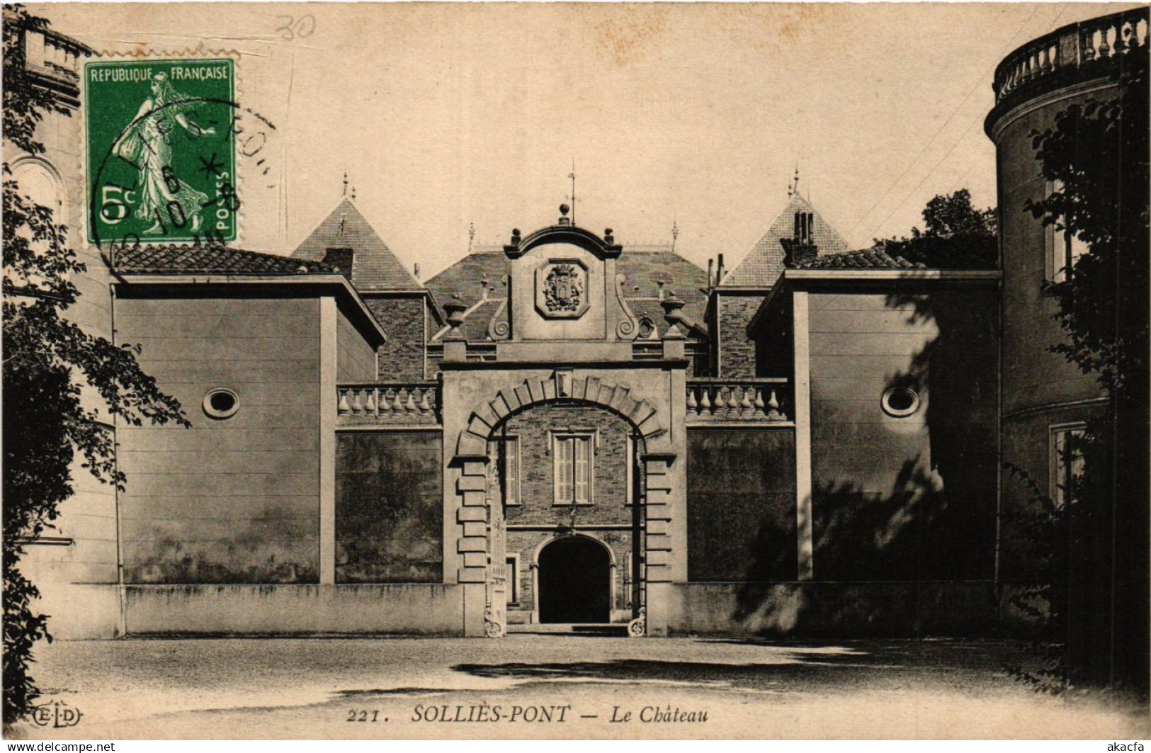 CPA SOLLIES-PONT Le Chateau (411172)