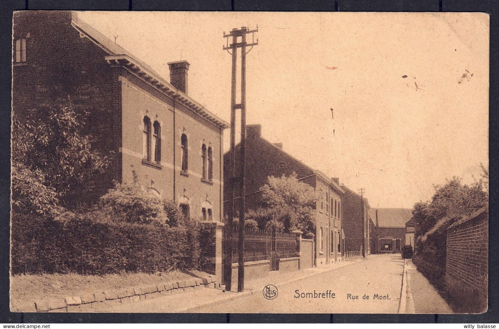 +++ CPA - SOMBREFFE - Rue de Mont  //