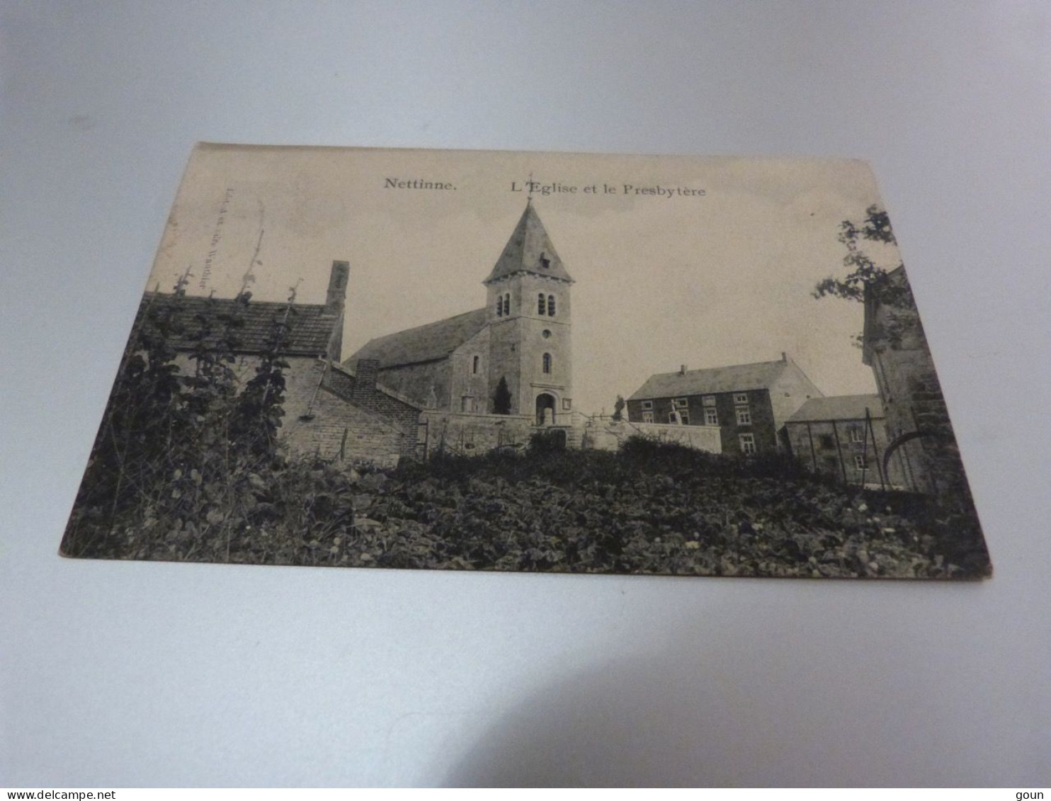 Cpa Somme Leuze Nettinne L'église et le presbytère