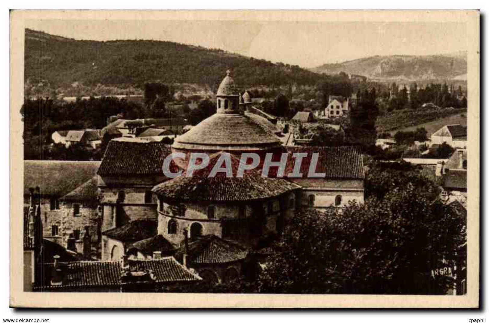CPA Souillac L'eglise abbatiale Style romano byzantin