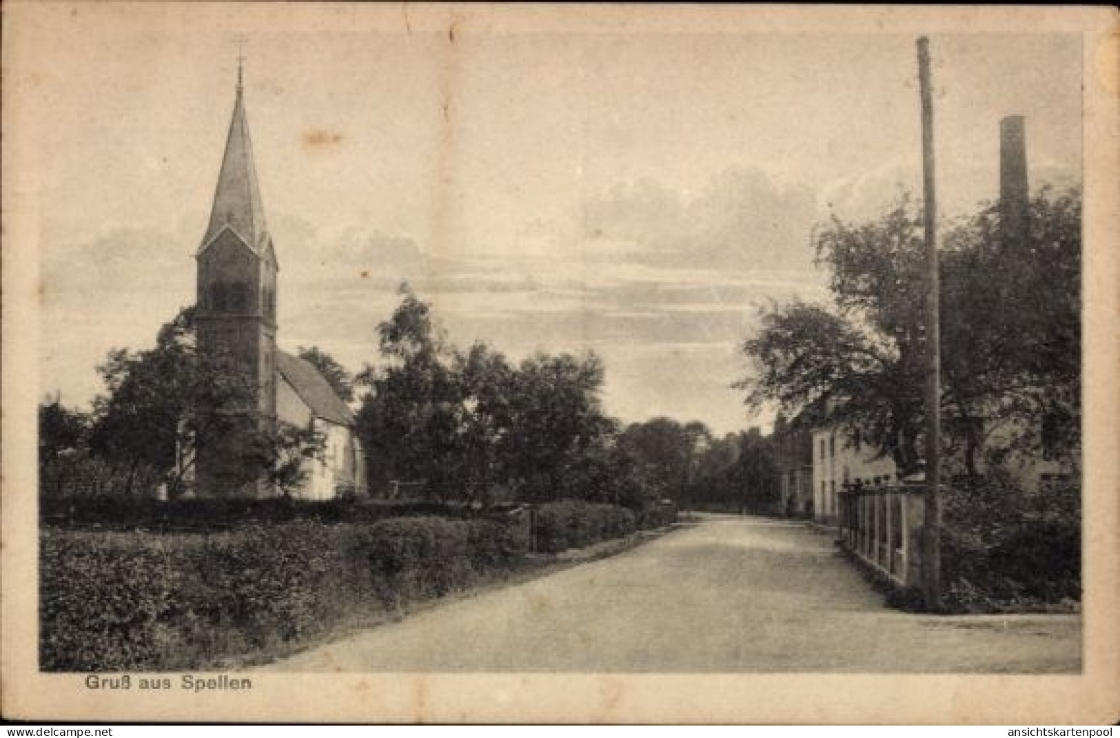 CPA Spellen Voerde am Niederrhein, Teilansicht, Kirche