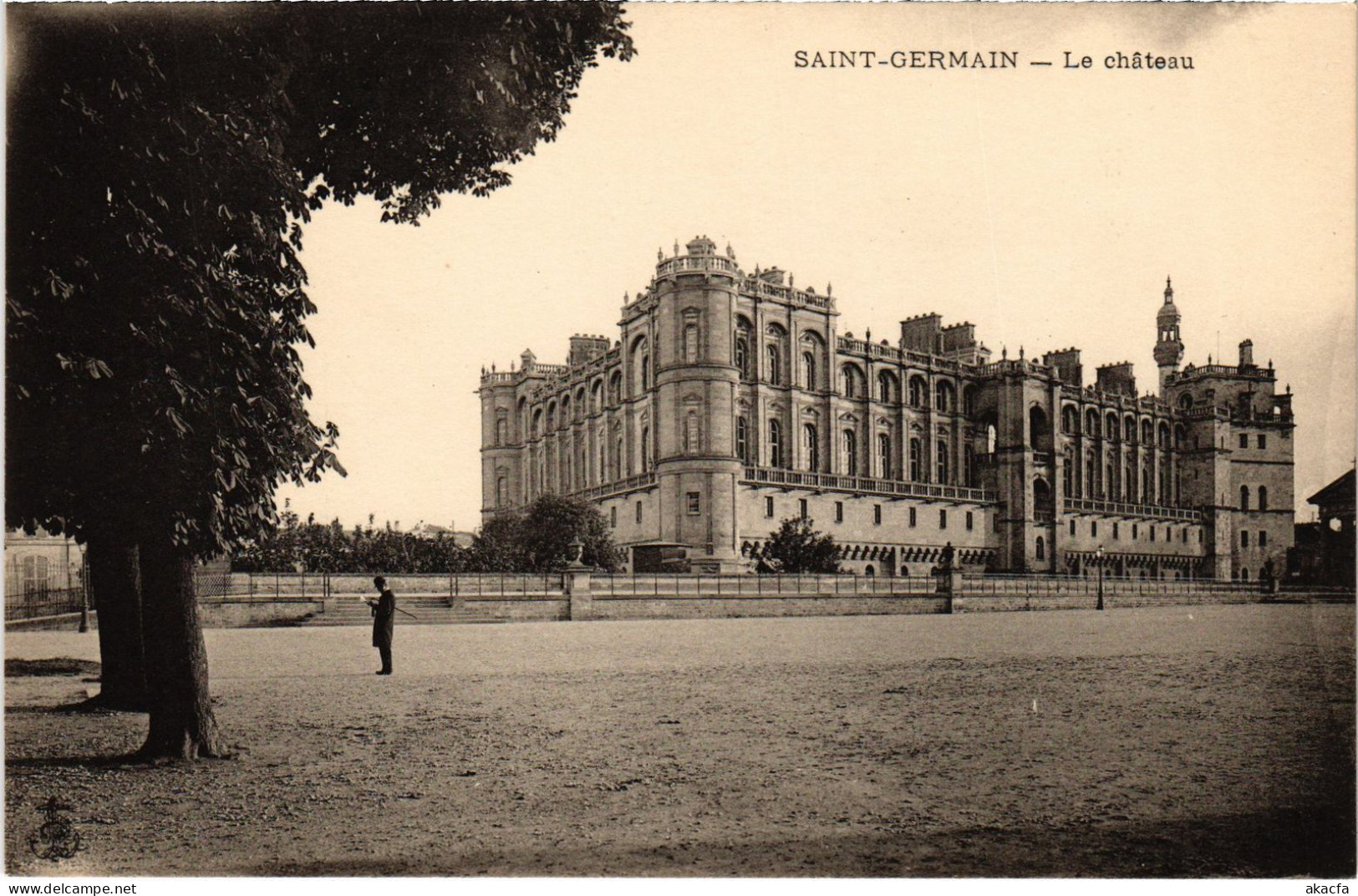 CPA St Germain en Laye Chateau (1401490)