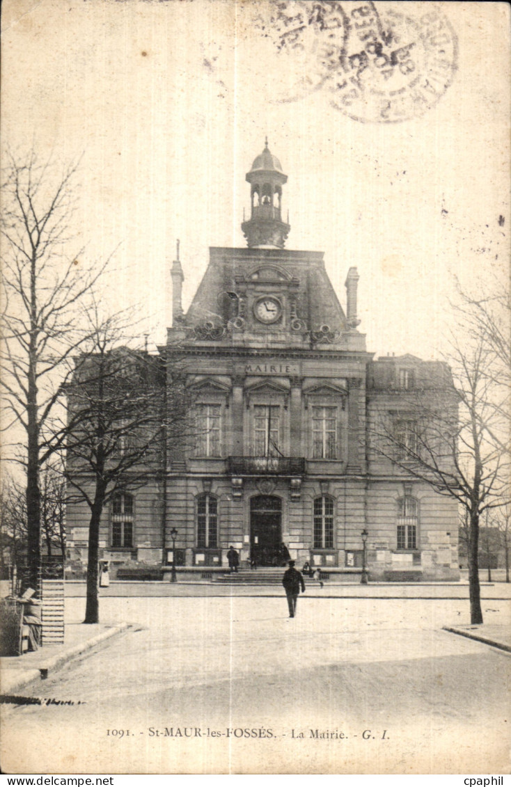 CPA St Maur des Fosses La Mairie