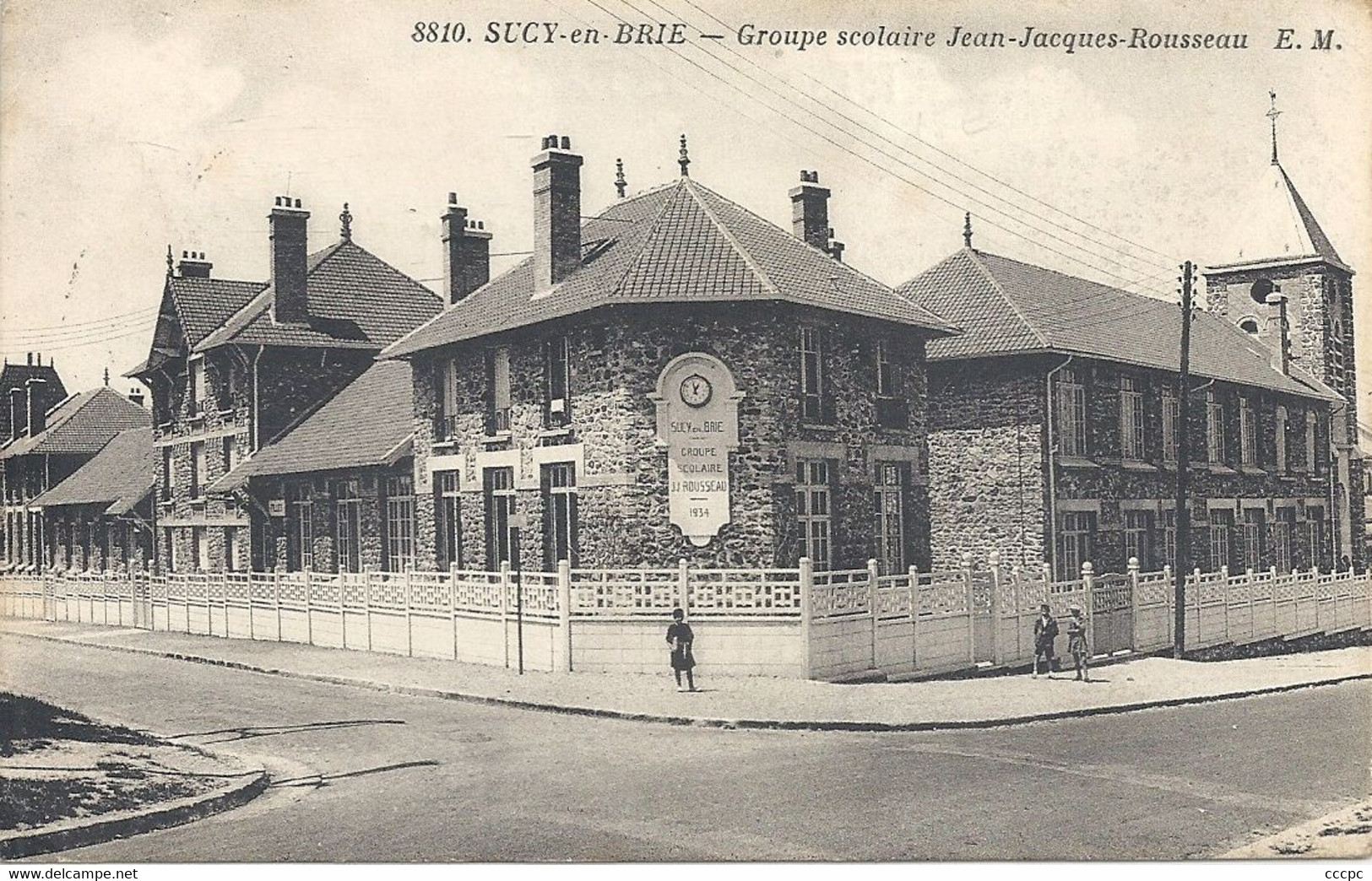 CPA Sucy-en-Brie Groupe Scolaire Jean-Jacques Rousseau