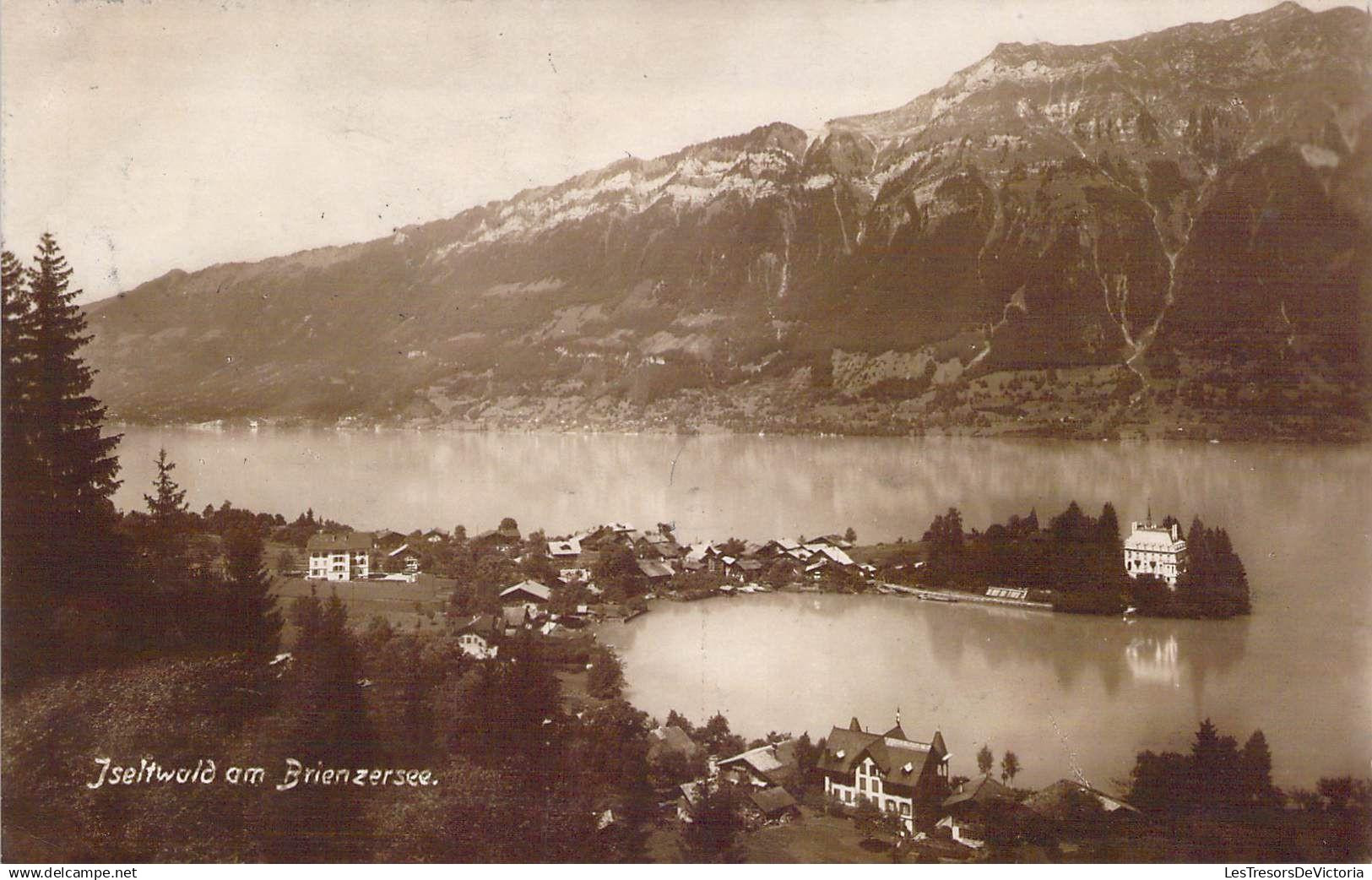 CPA - SUISSE - Iseltwald am BRIENZERSEE - Lac entre deux montagnes