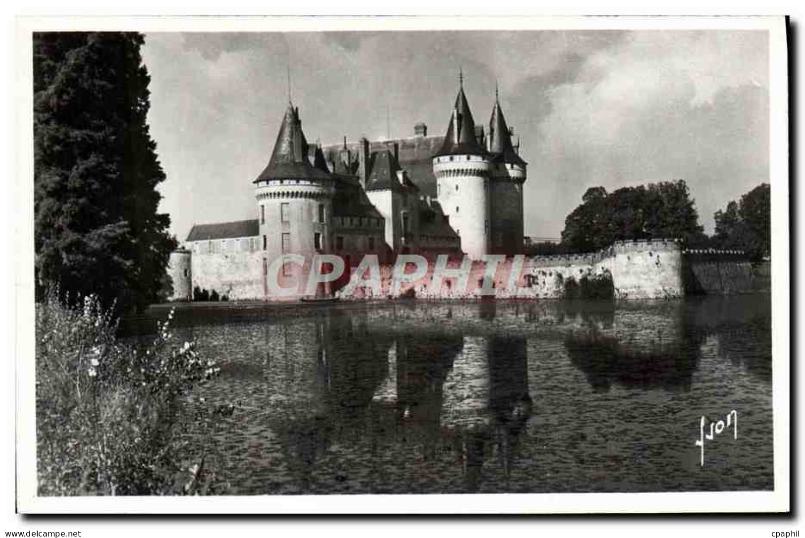 CPA Sully sur Loire Le Chateau Feodal
