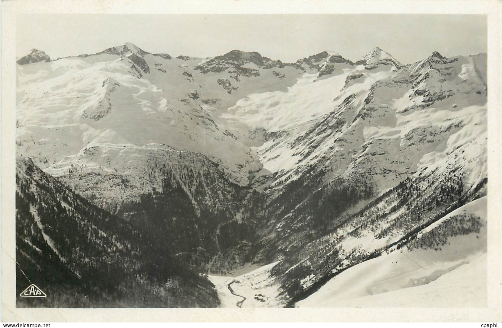 CPA Superbagneres Vue vers le Cirque du Lys