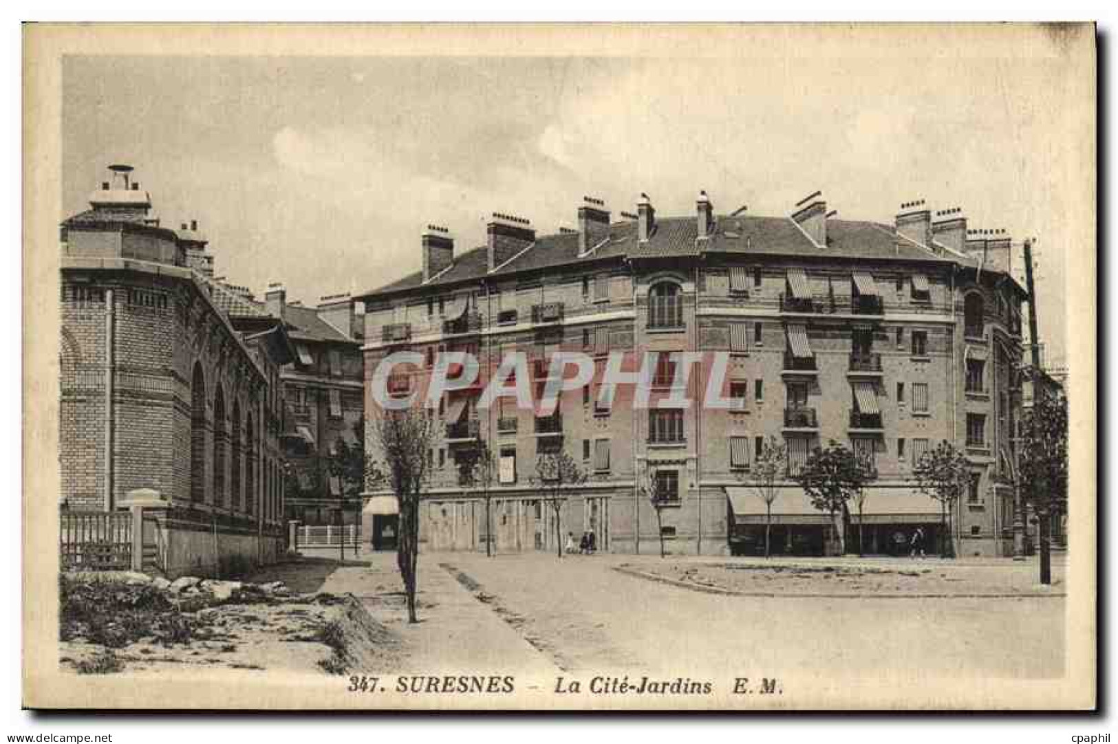 CPA Suresnes La Cite Jardins