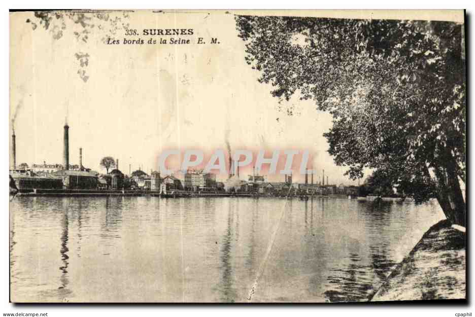 CPA Suresnes Les Bords de la Seine
