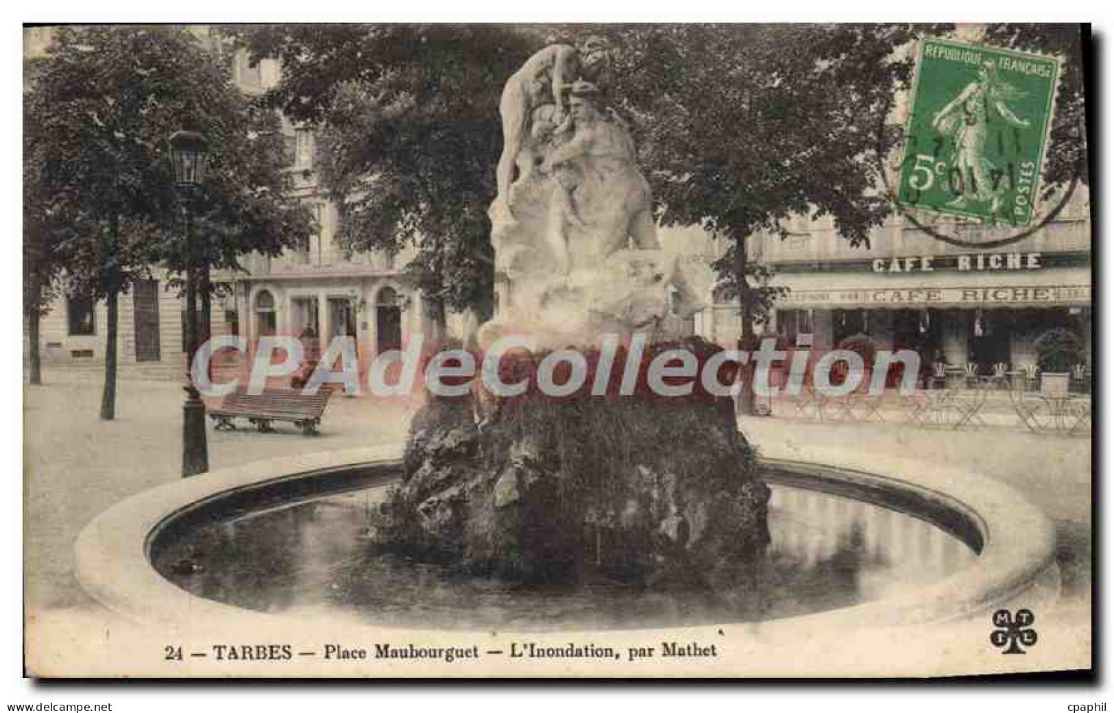 CPA Tarbes Place Maubourguet