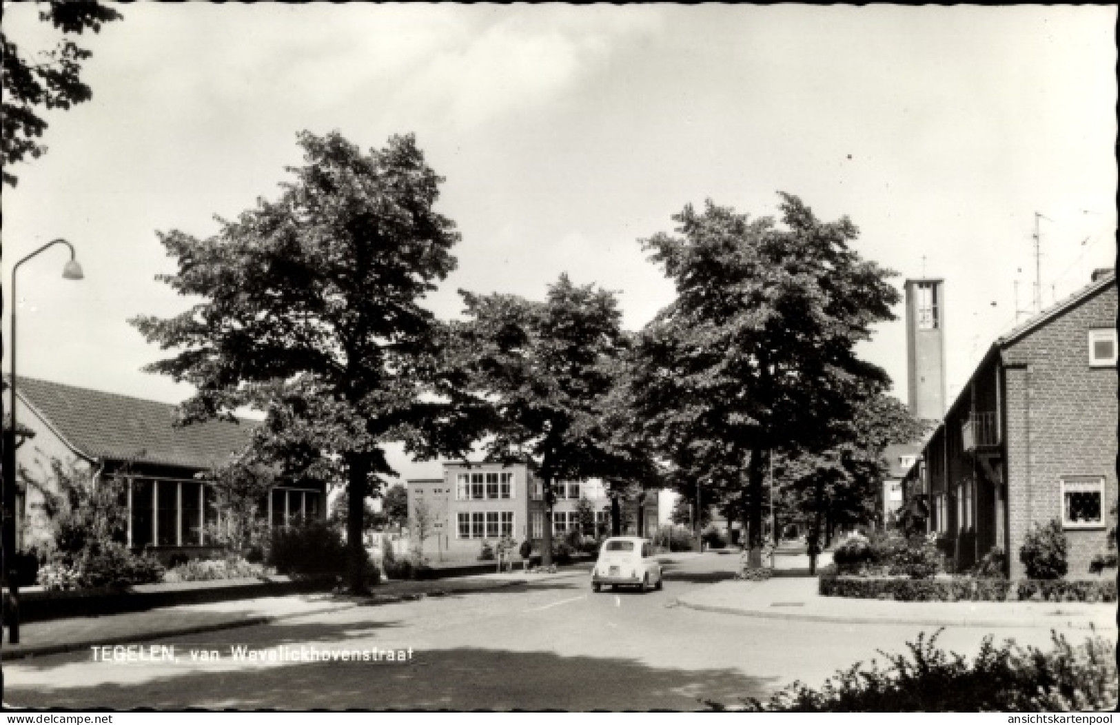 CPA Tegelen Limburg, Wevelickhovenstraat, Wohngebiet, Automobil