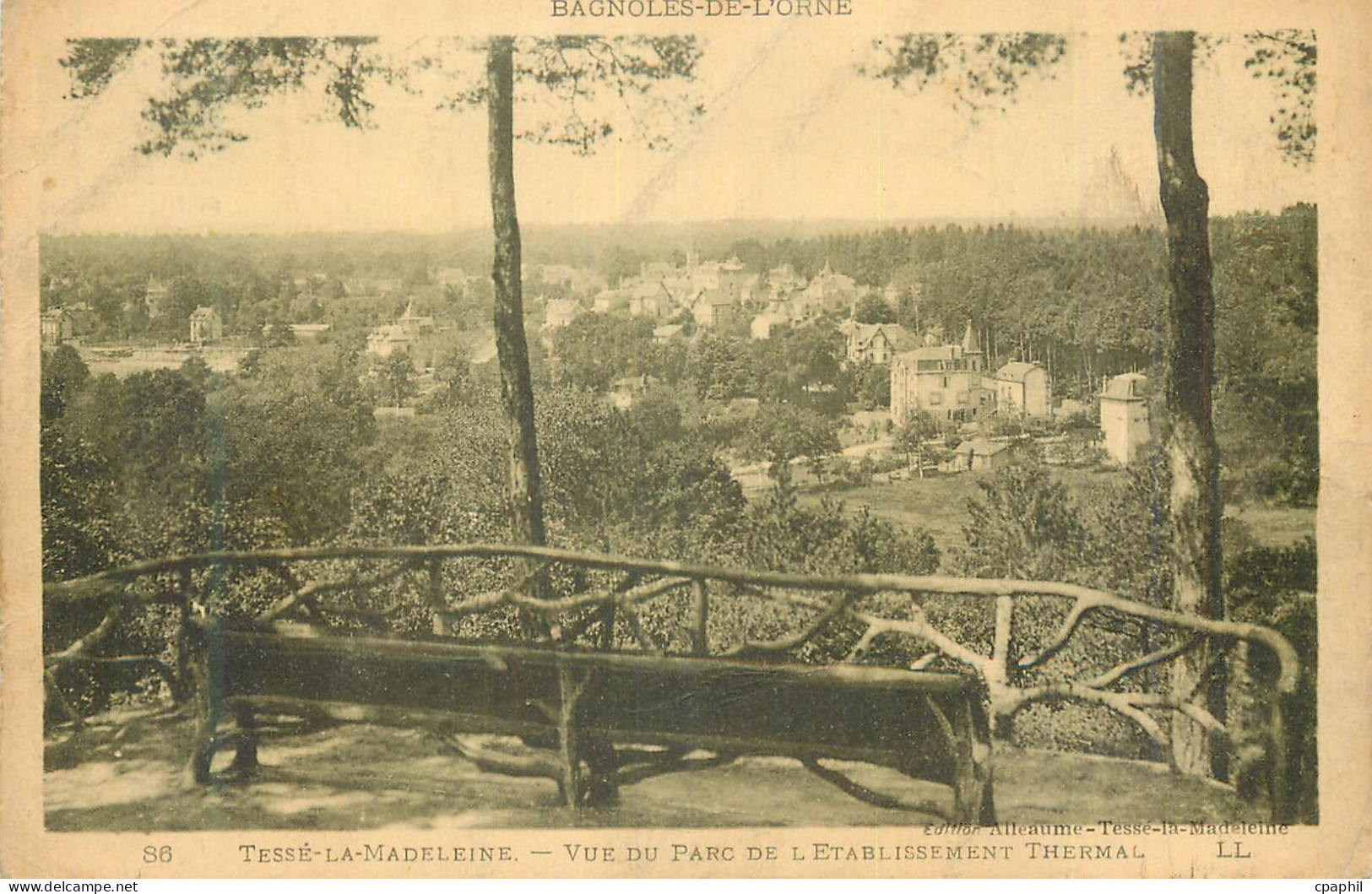 CPA Tesse La Madeleine Vue du Parc de L'Etablissement Thermal