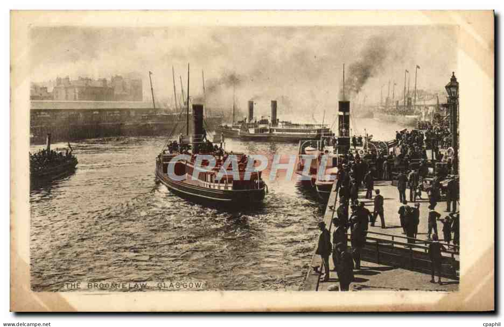 CPA The Broomielaw Glasgow Bateaux