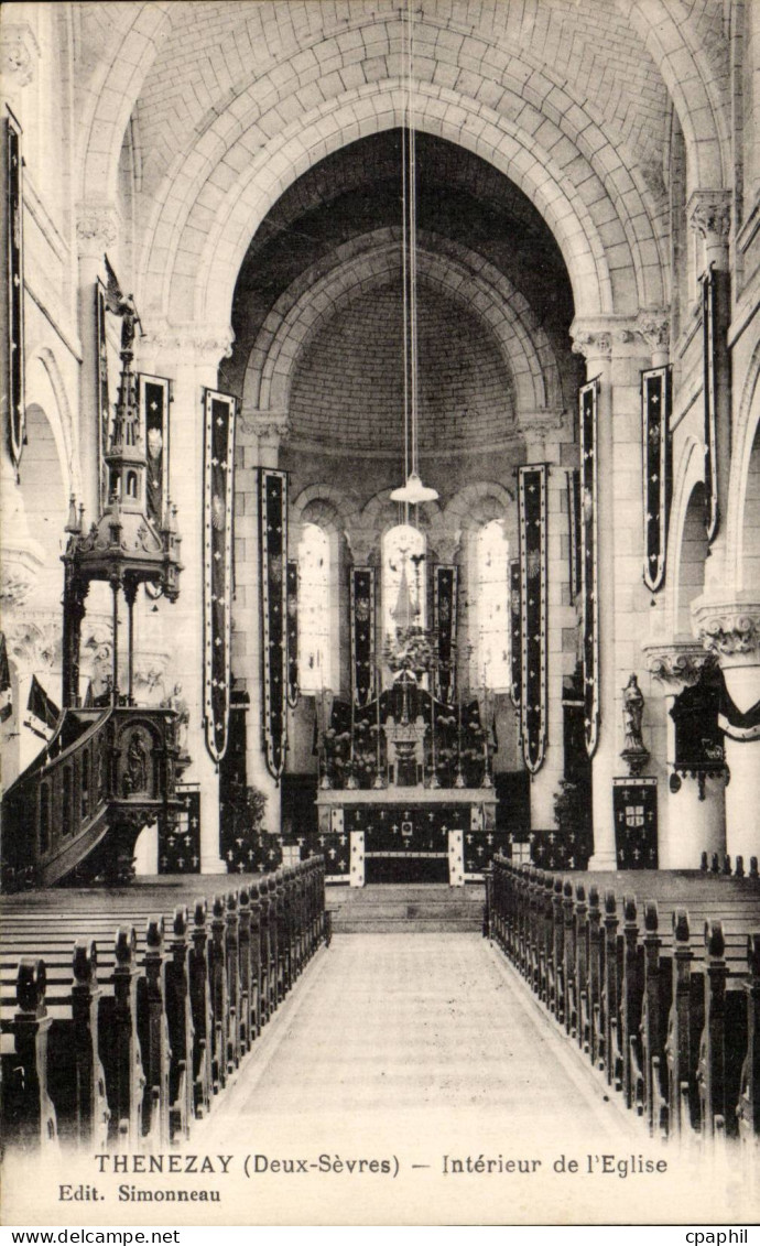 CPA Thenezay Interieur de l'eglise
