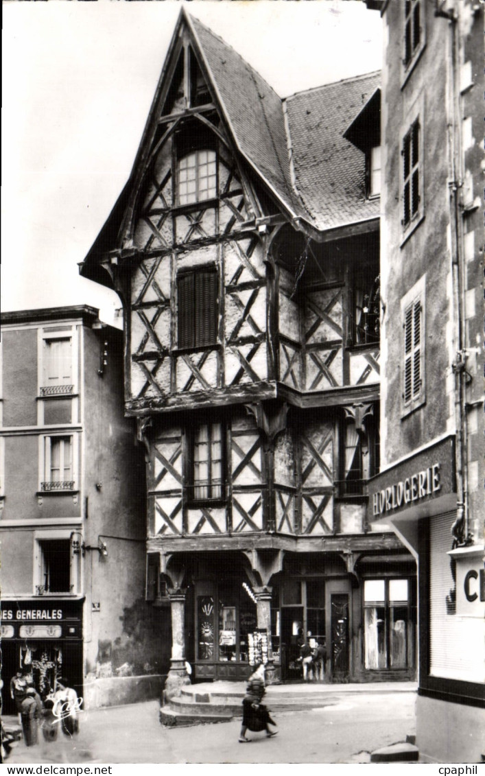 CPA Thiers Chateau Du Pirou