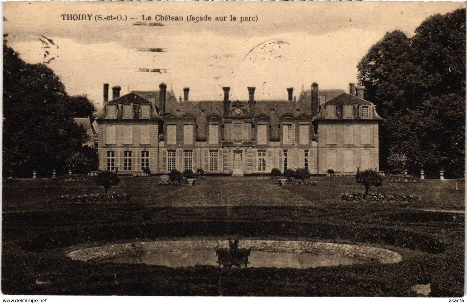 CPA Thoiry Le Chateau FRANCE (1379123)