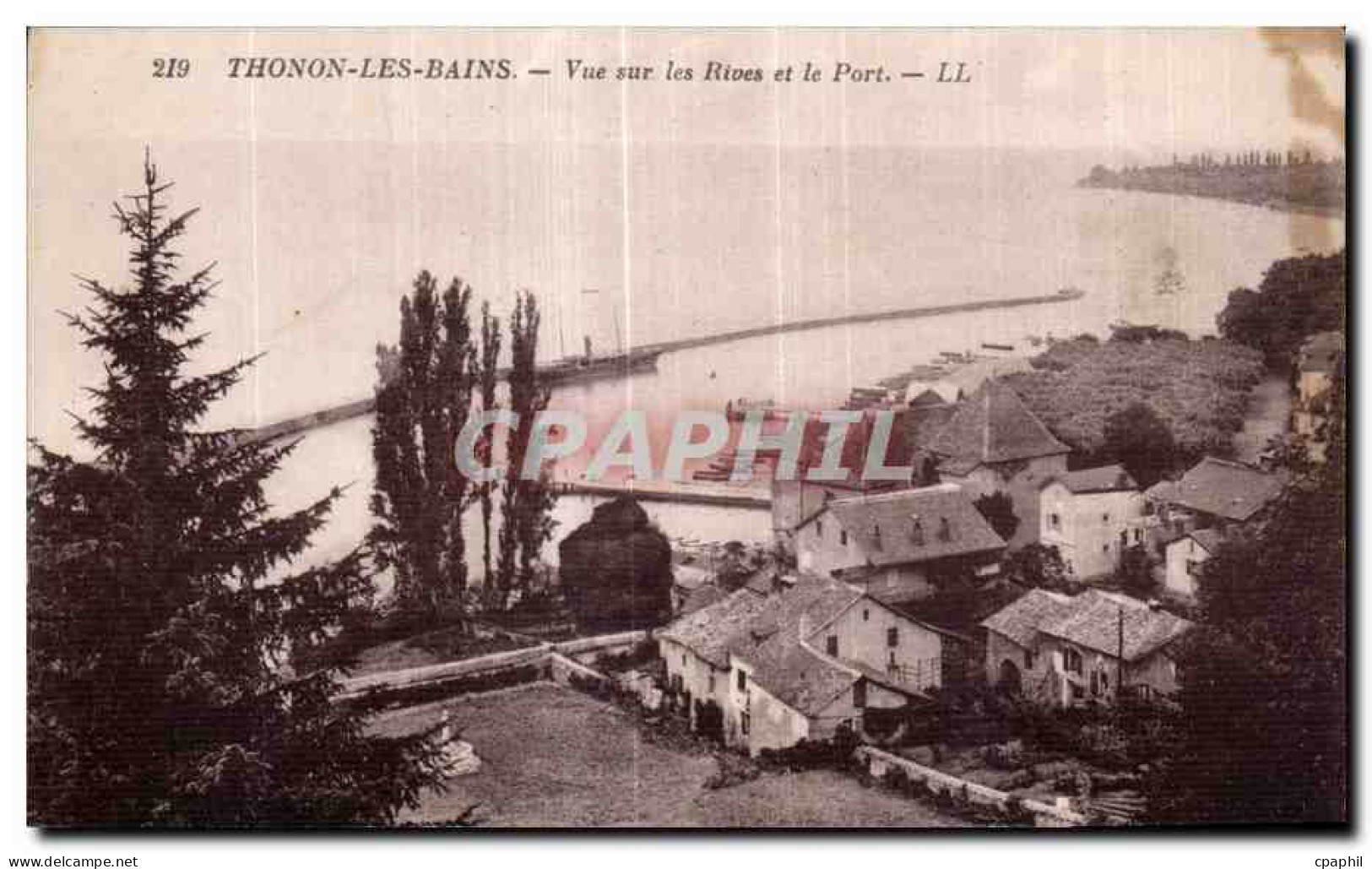 CPA Thonon Les Bains Vue sur les Rives et le Port