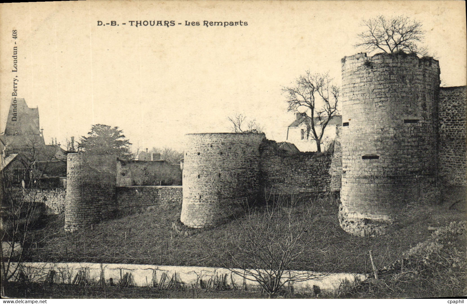 CPA Thouars Les Remparts