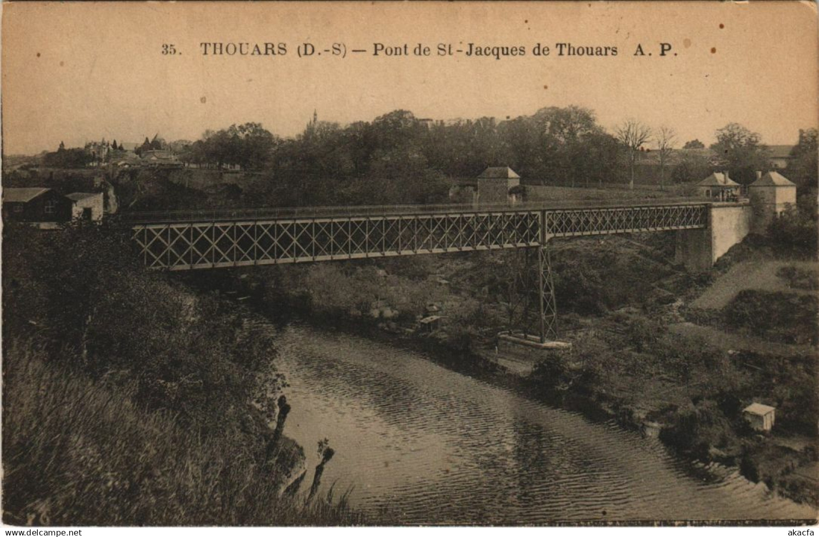 CPA THOUARS Pont de Saint-Jacques de Thouars (1140805)