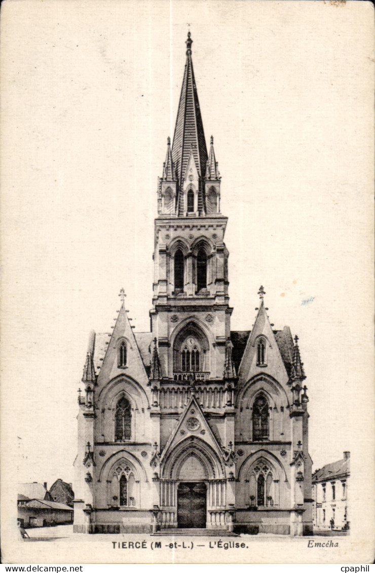 CPA Tierce (M et L) L Eglise