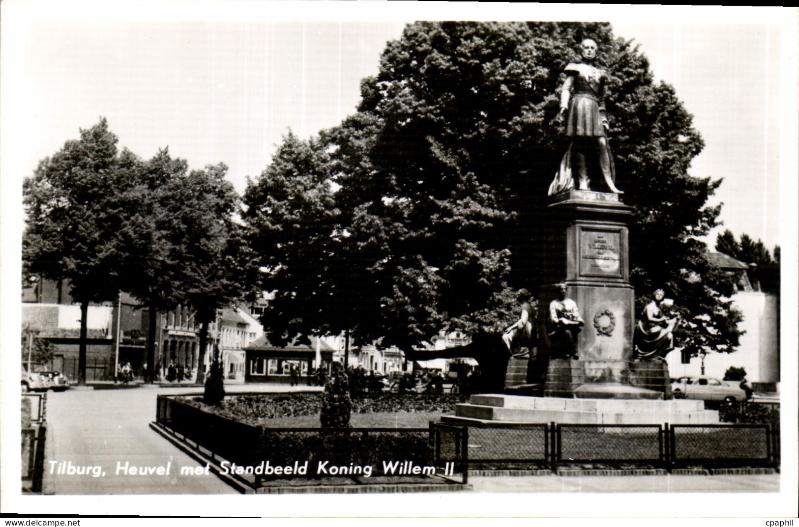 CPA Tilburg Heuvel mit Standbeeld Koning Willem II