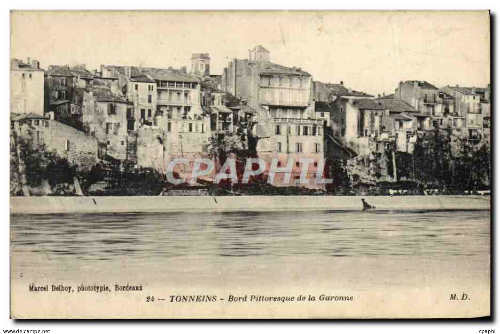 CPA Tonneins Bord Pittoresque De La Garonne