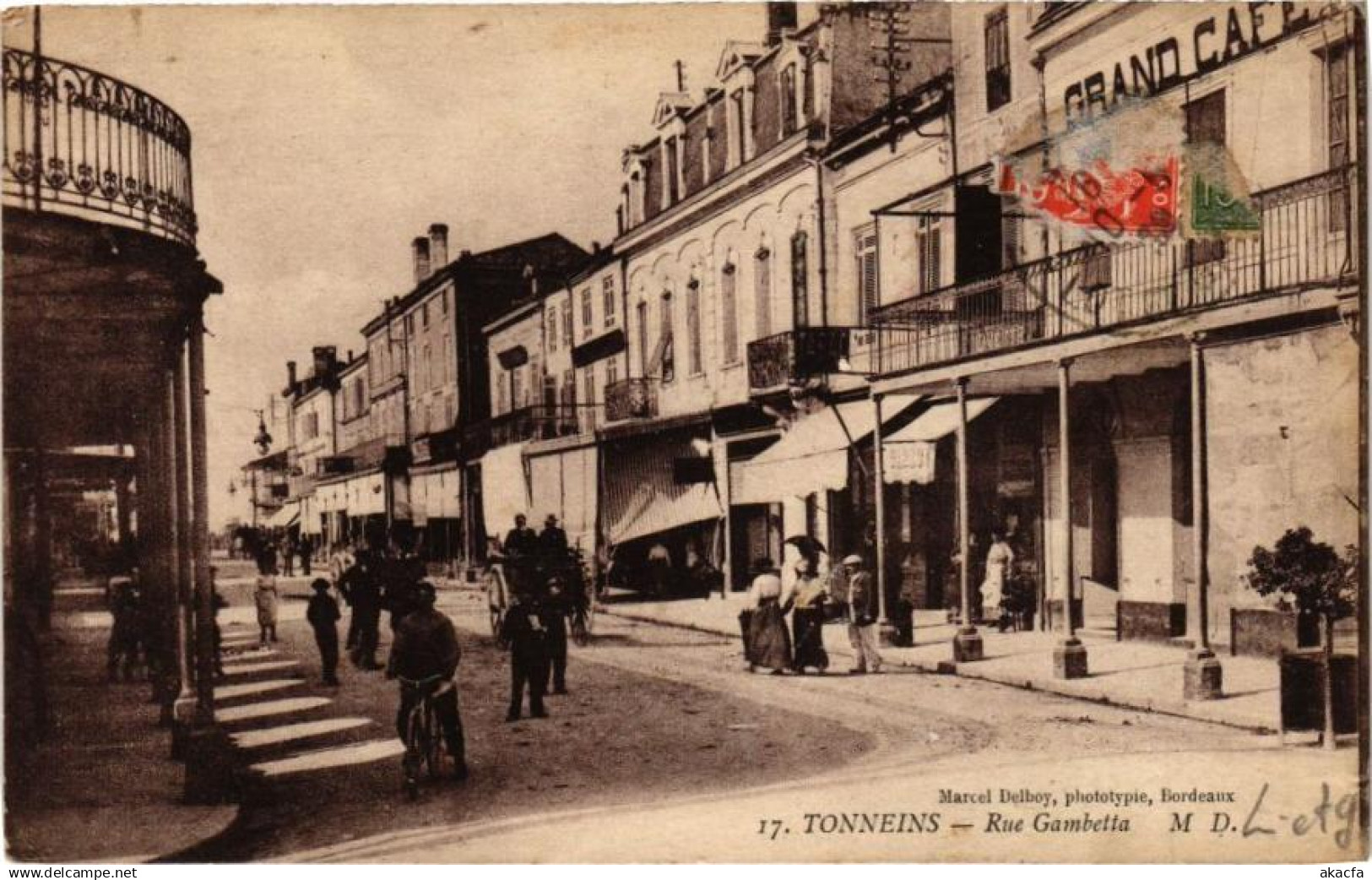 CPA TONNEINS-Rue Gambetta (264012)