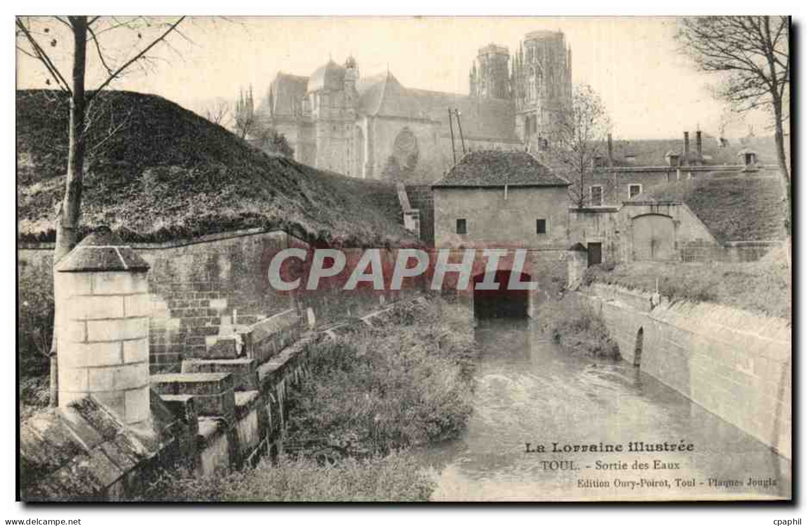 CPA Toul Sortie des eaux