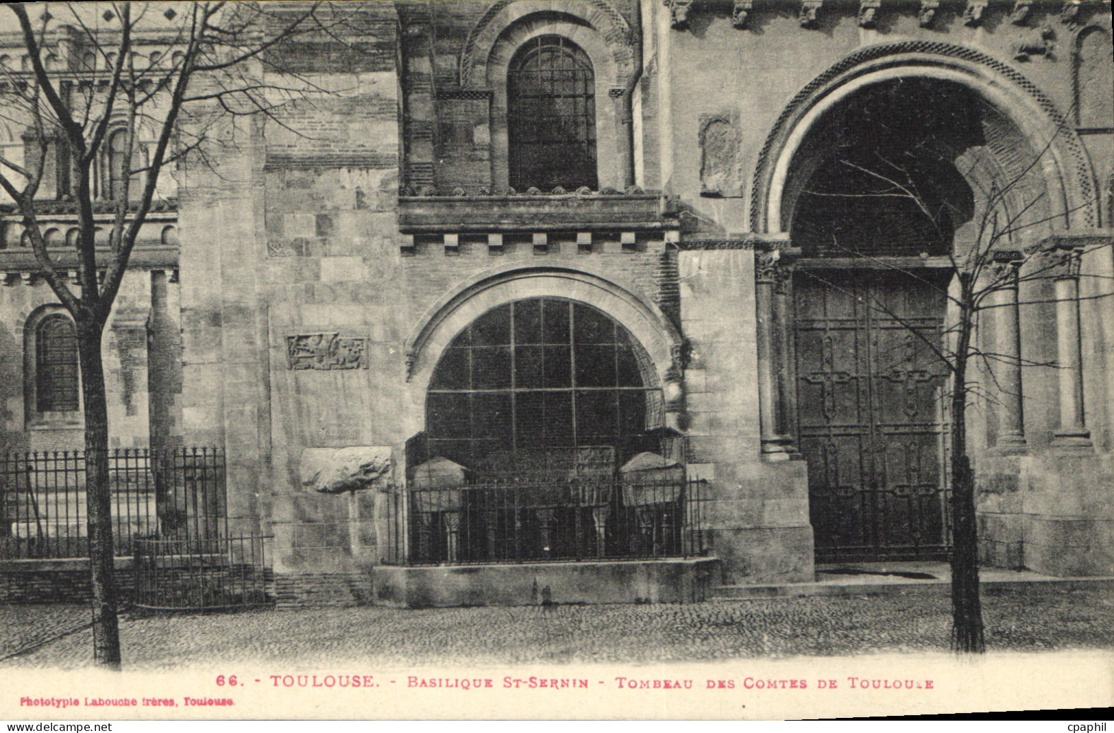 CPA Toulouse Basilique St Sernin Tombeau des Contes de Toulouse