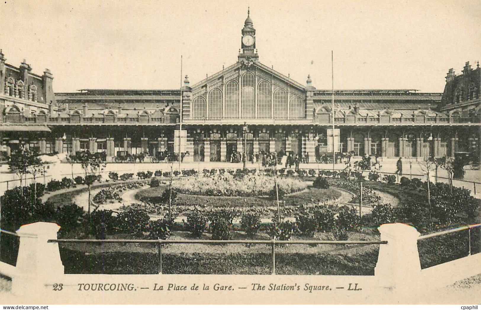 CPA Tourcoing La Place de la Gare