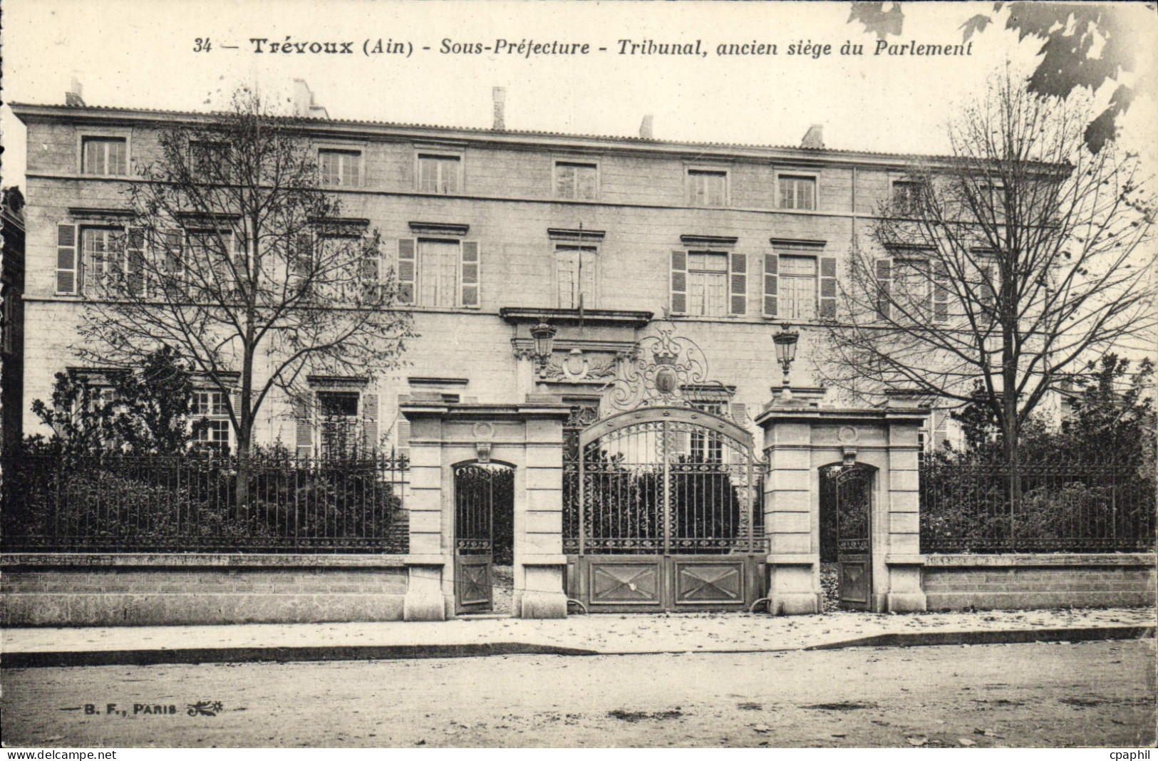 CPA Trevoux Ain Sous Prefecture Tribunal ancien siege du Parlement
