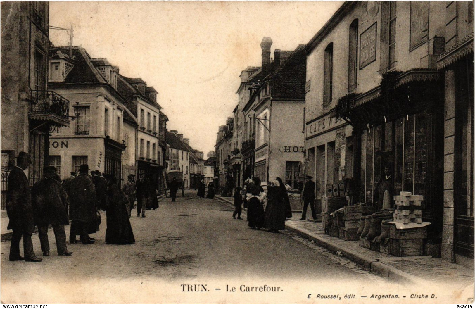 CPA Trun - Le Carrefour (259192)