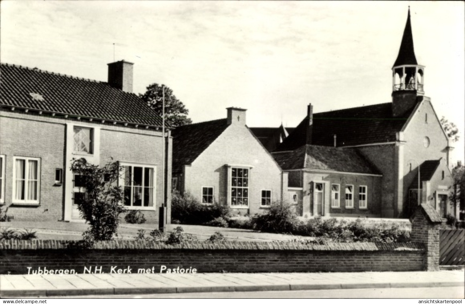 CPA Tubbergen Overijssel, N.H.Kerk met Pastorie