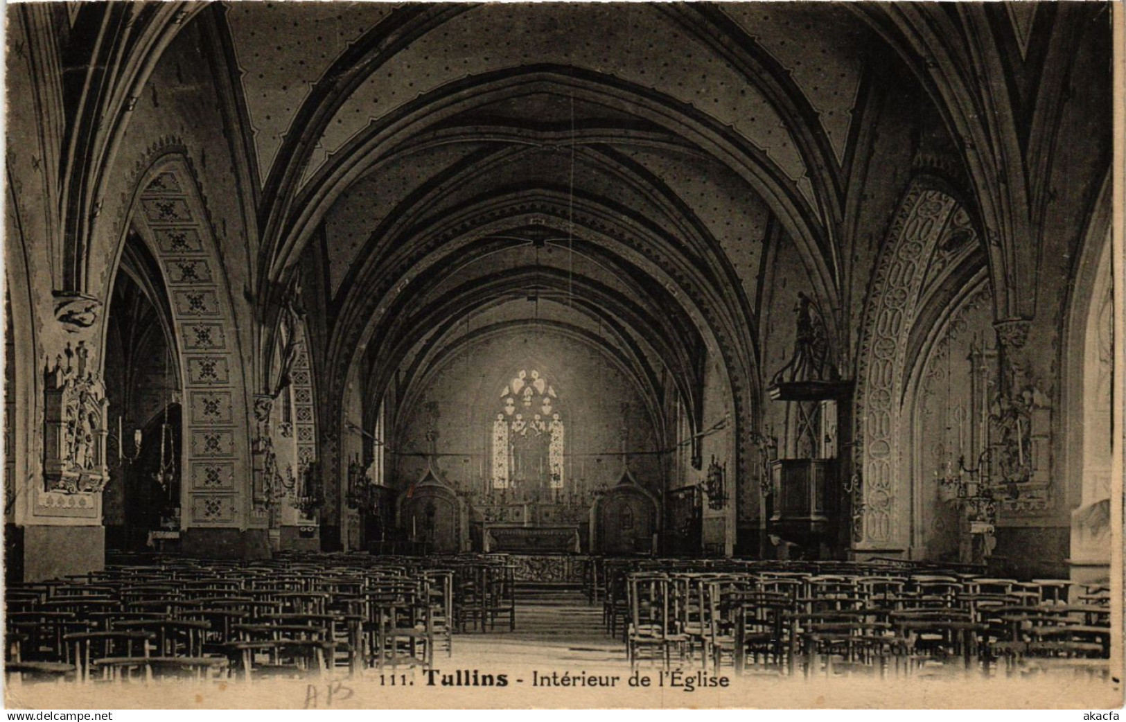 CPA TULLINS - Intérieur de l'Église (653043)
