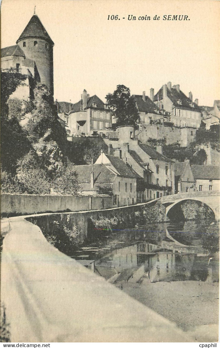 CPA Un coin de Semur
