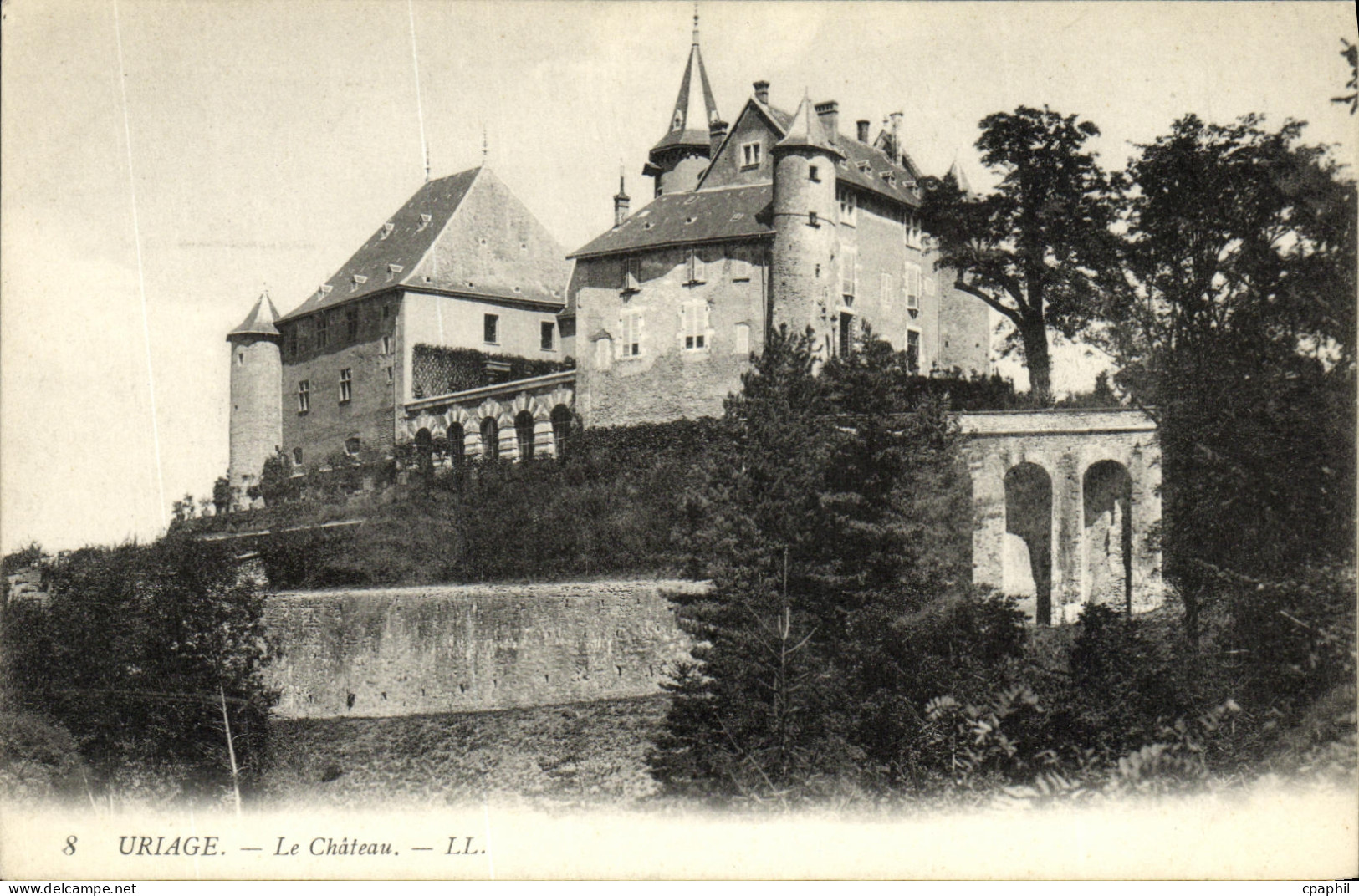 CPA Uriage Le Chateau