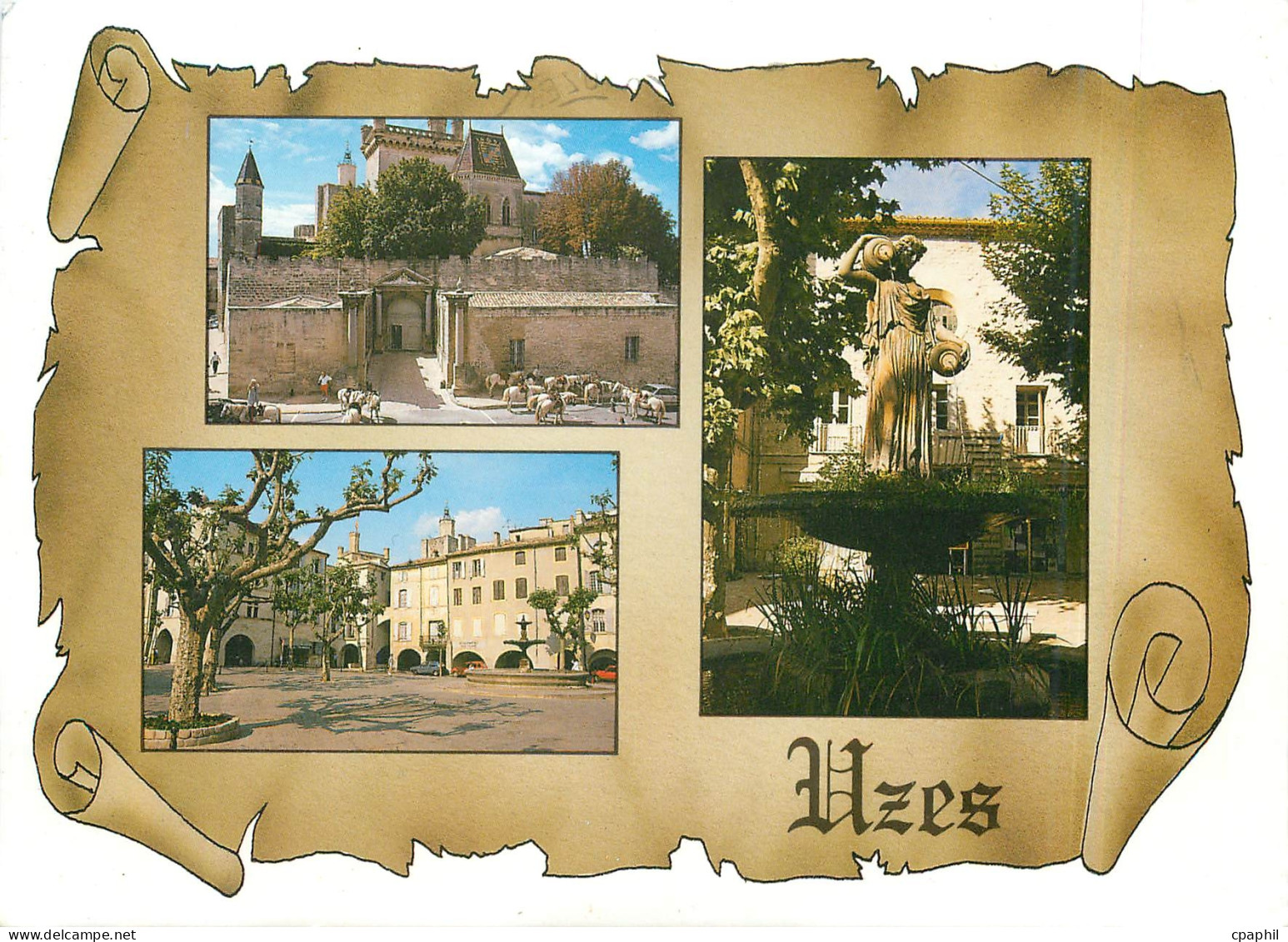 CPA Uzes Duches Place aux herbes Fontaine Verseau